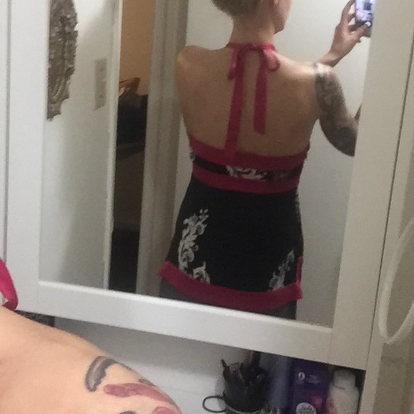 Silk paisley Bebe tank top - Picture 7 of 8